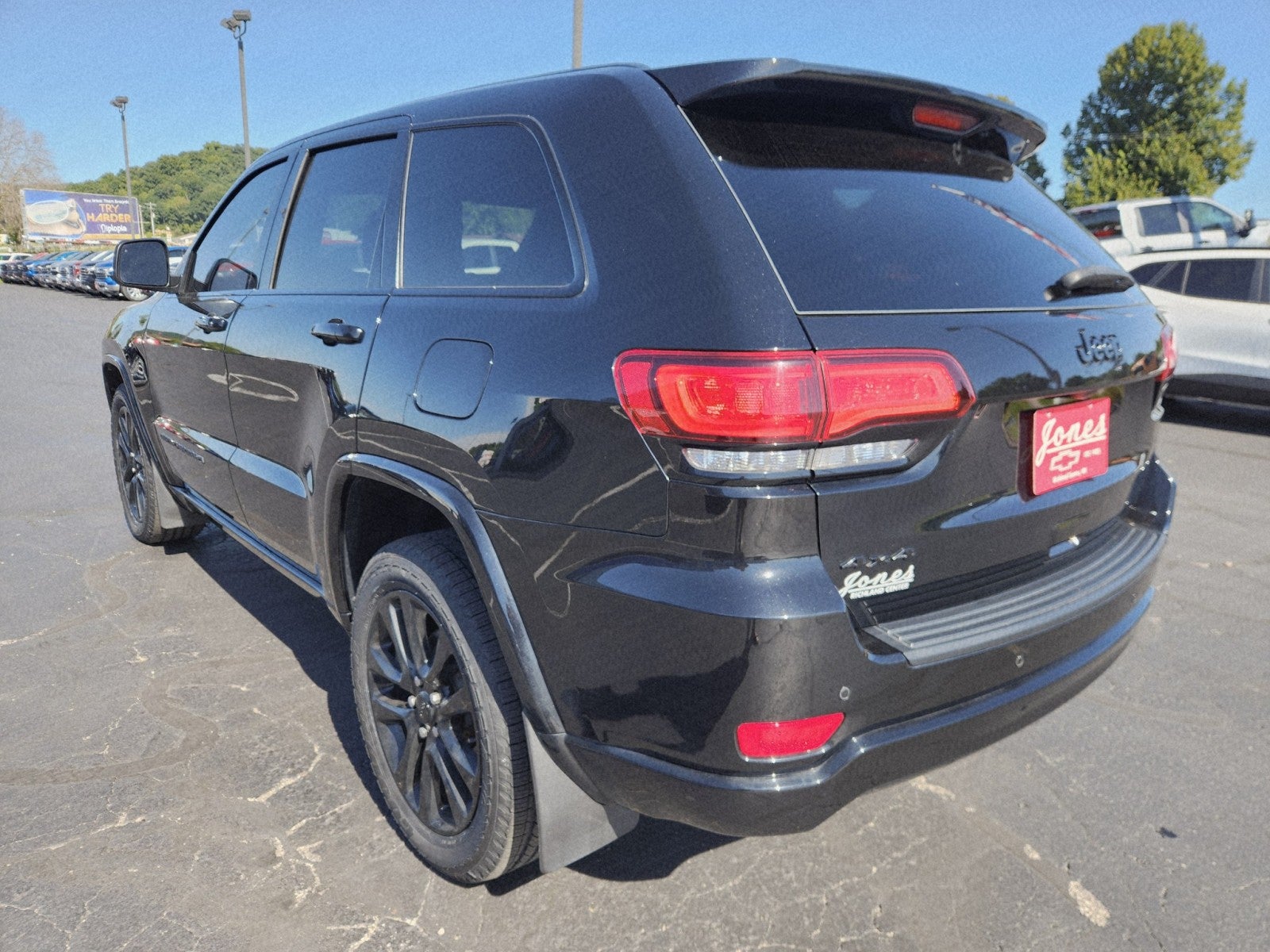 2022 Jeep Grand Cherokee WK Laredo X