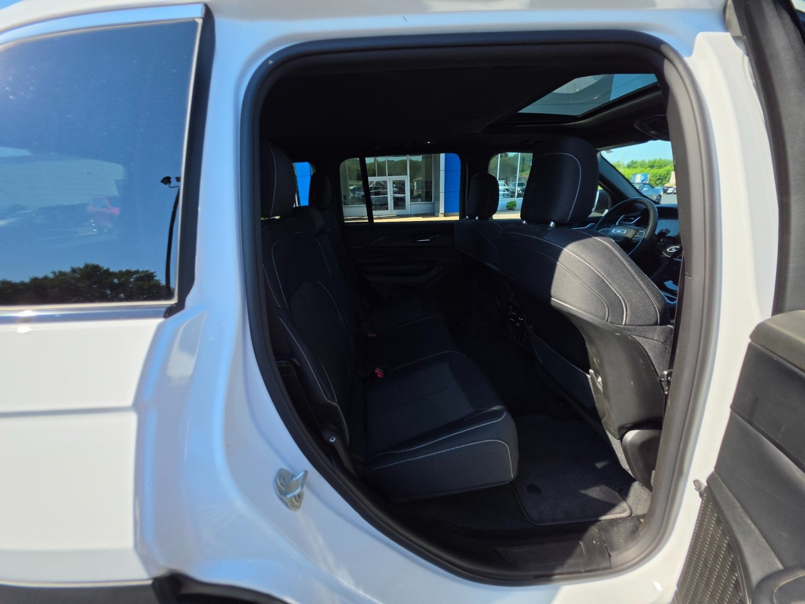 2024 Jeep Grand Cherokee Laredo X