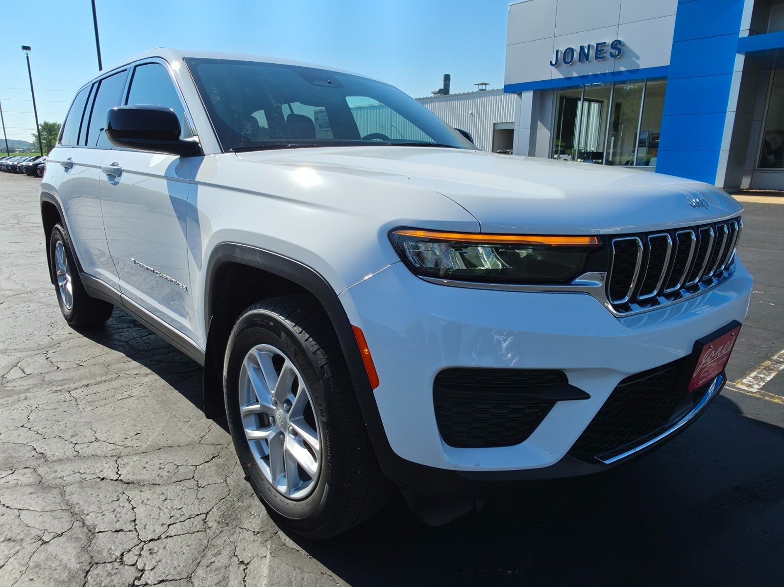 2024 Jeep Grand Cherokee Laredo X
