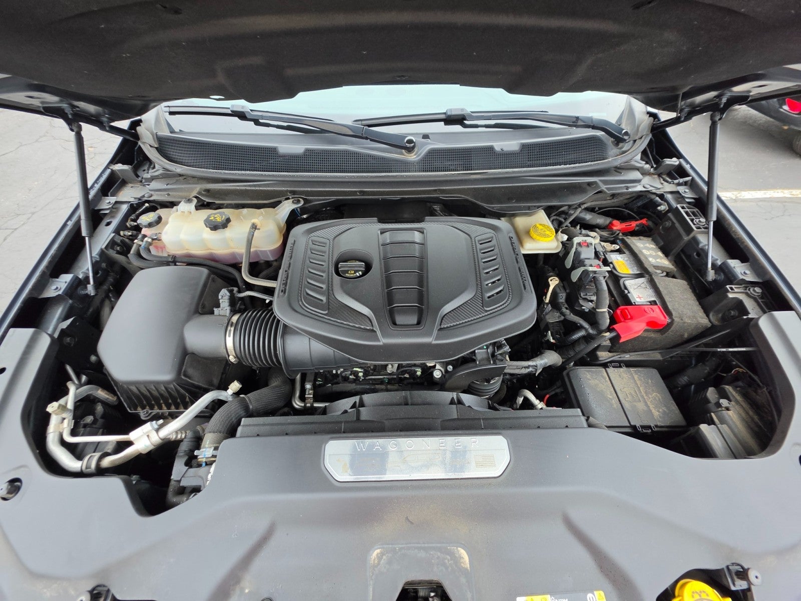 2023 Jeep Wagoneer Series III