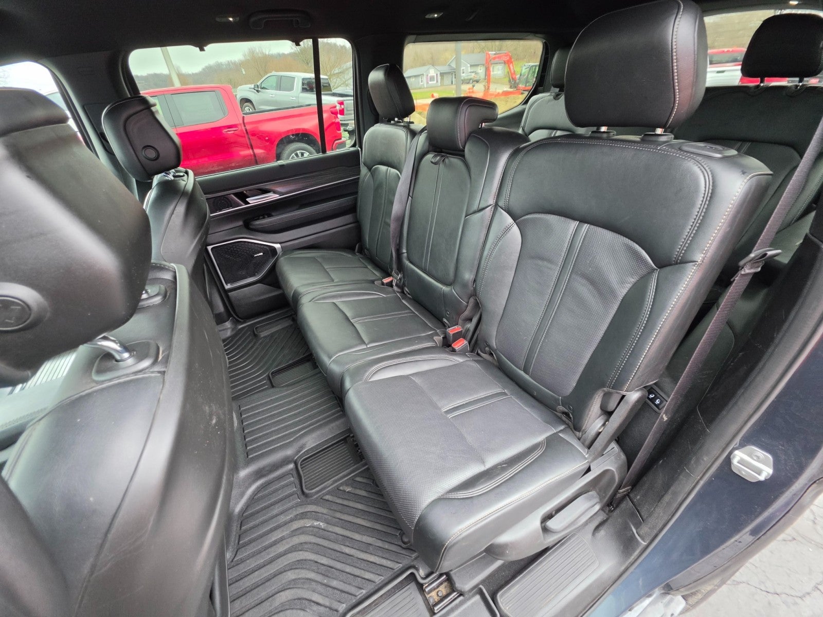 2023 Jeep Wagoneer Series III