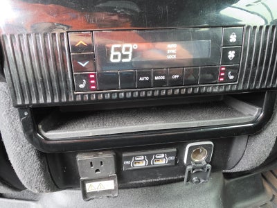 2023 Jeep Wagoneer Series III