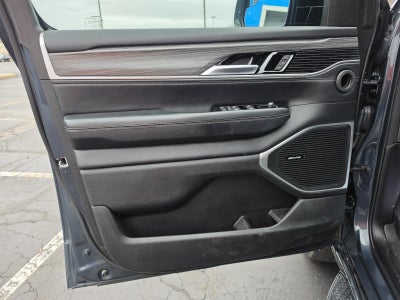 2023 Jeep Wagoneer Series III