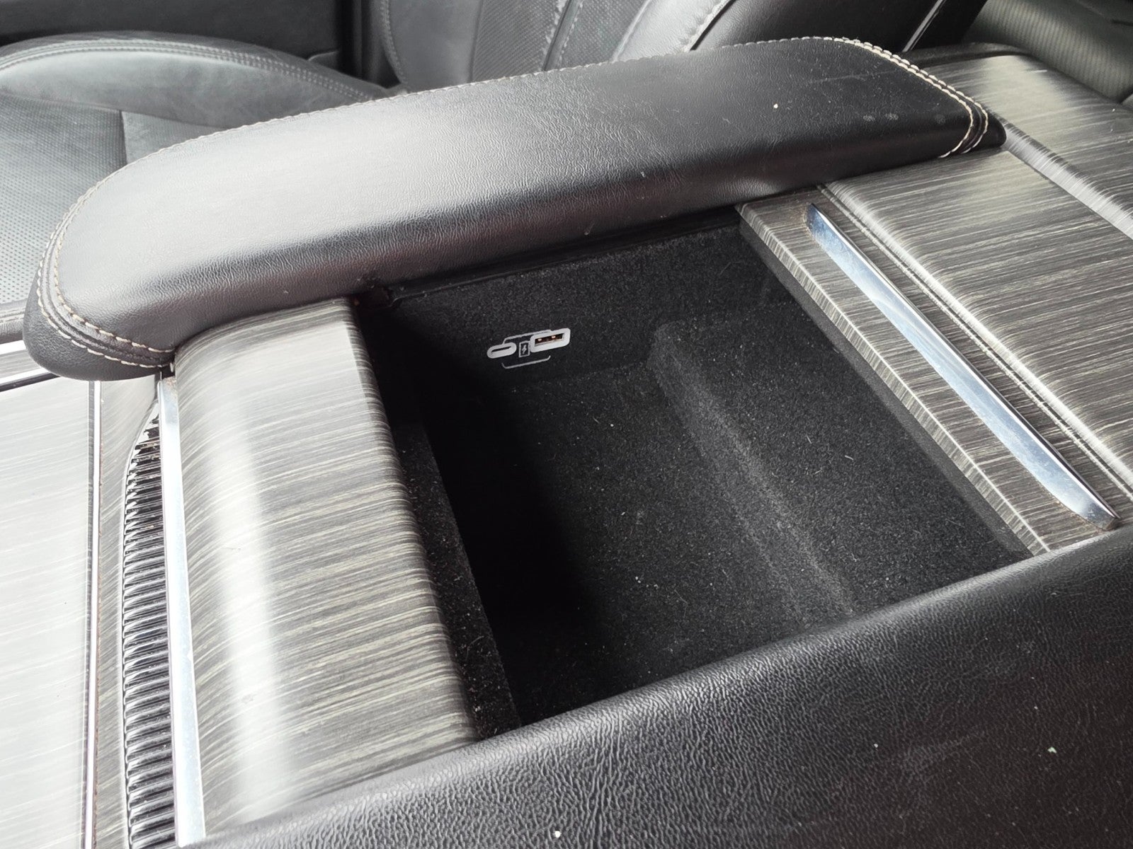 2023 Jeep Wagoneer Series III