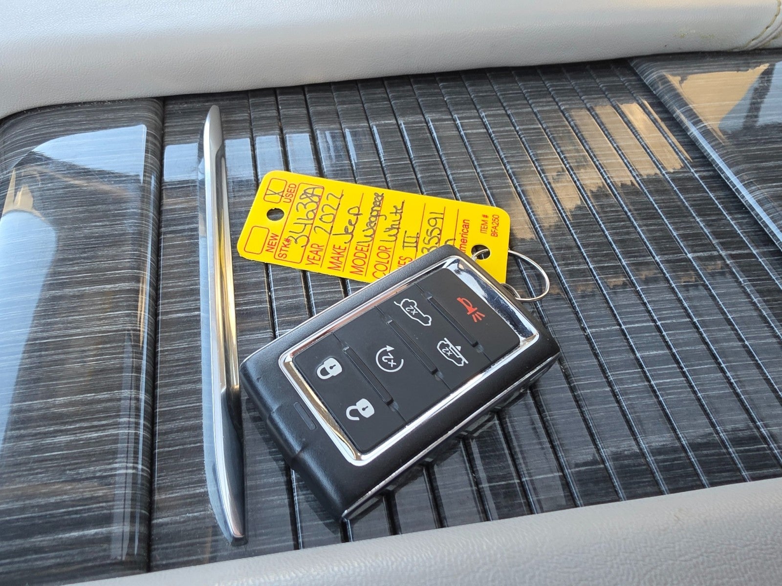 2022 Jeep Wagoneer Series III