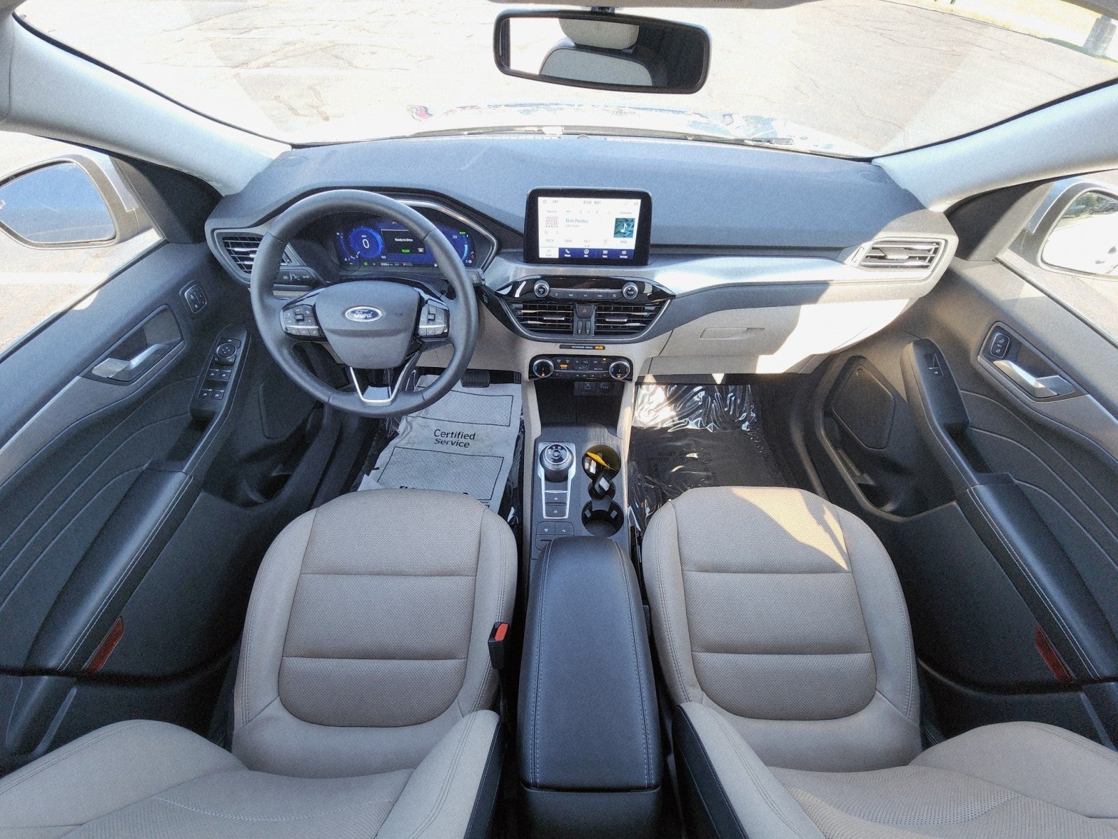 2022 Ford Escape Titanium Hybrid