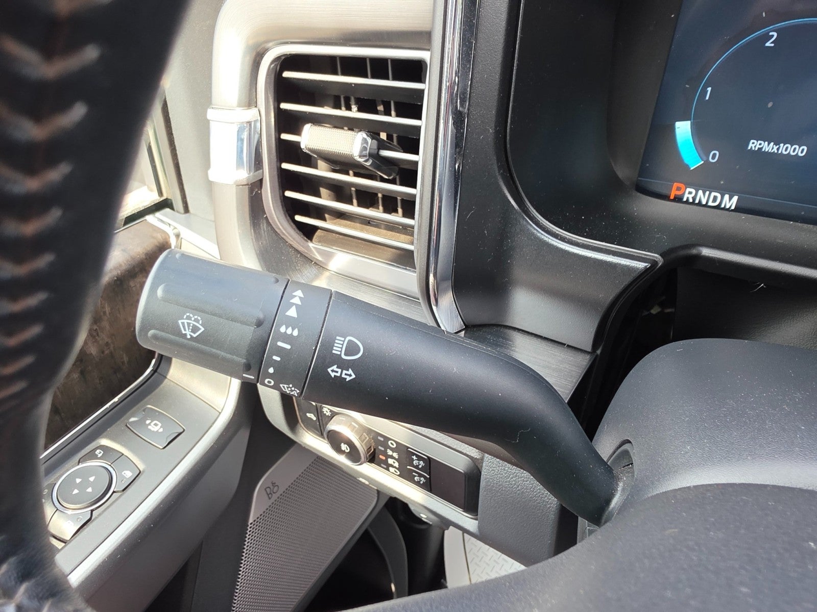 2024 Ford Super Duty F-350 SRW XL