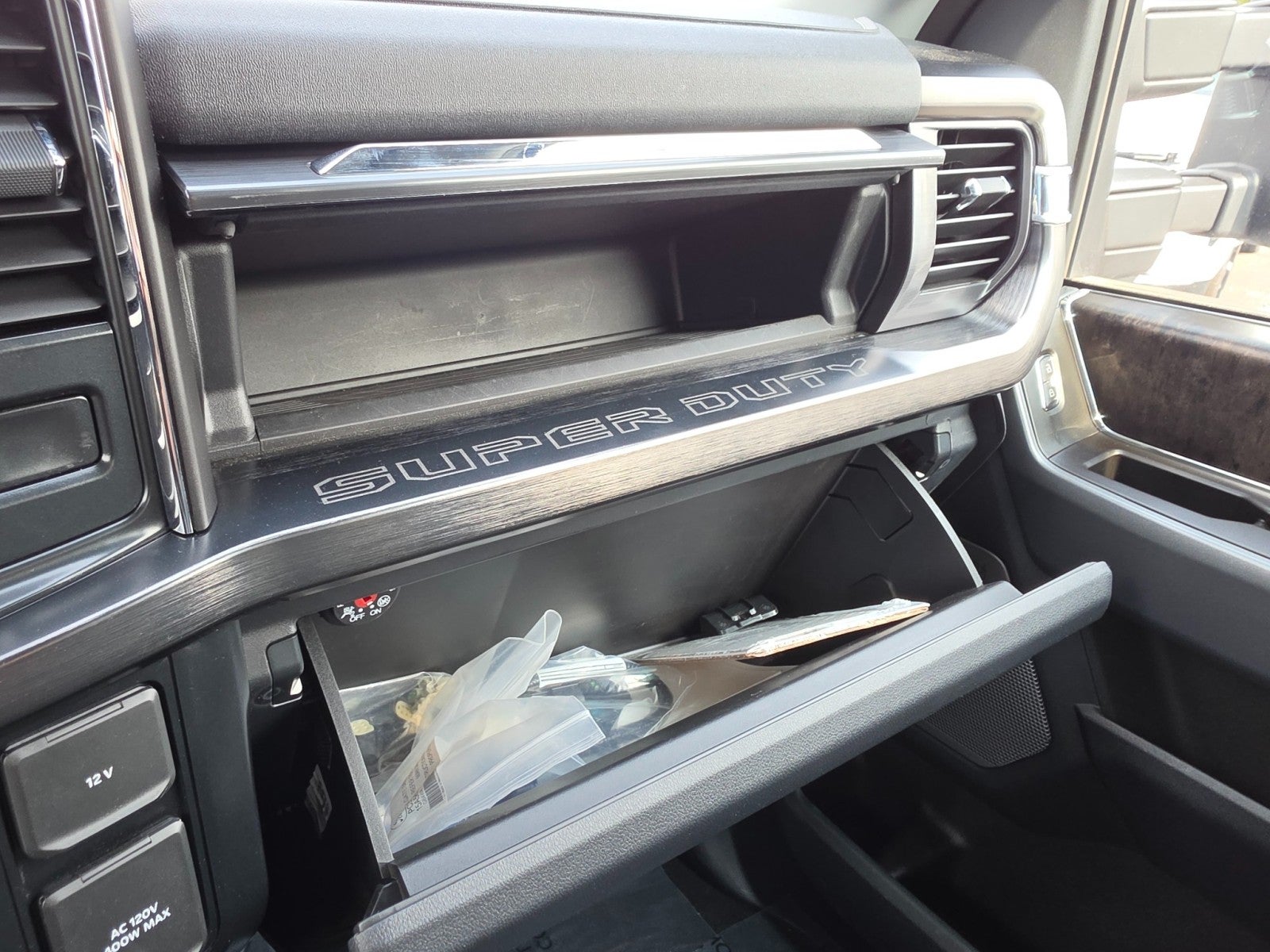 2024 Ford Super Duty F-350 SRW XL