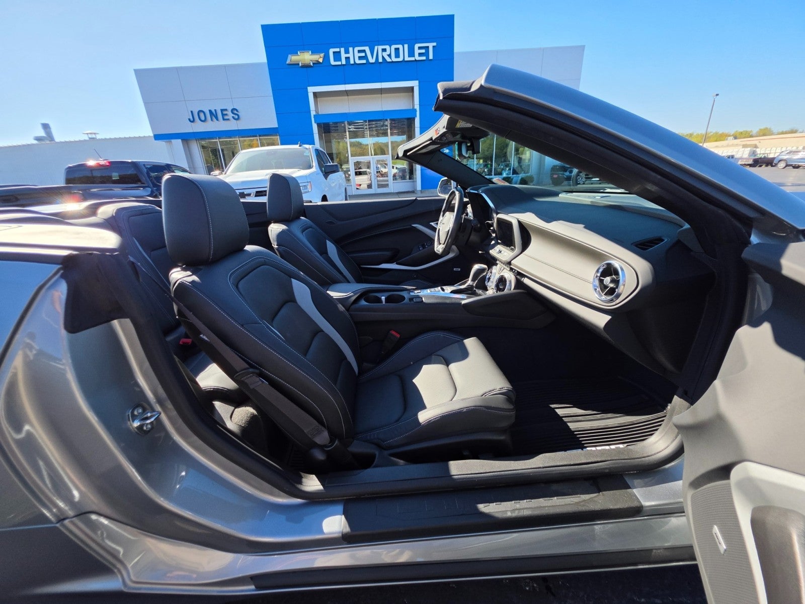 2023 Chevrolet Camaro 2LT