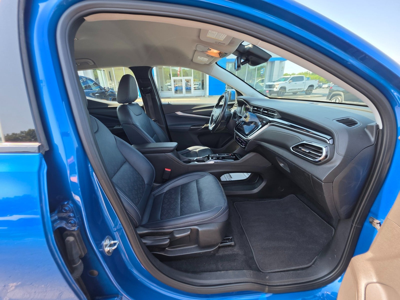 2022 Chevrolet Bolt EUV LT