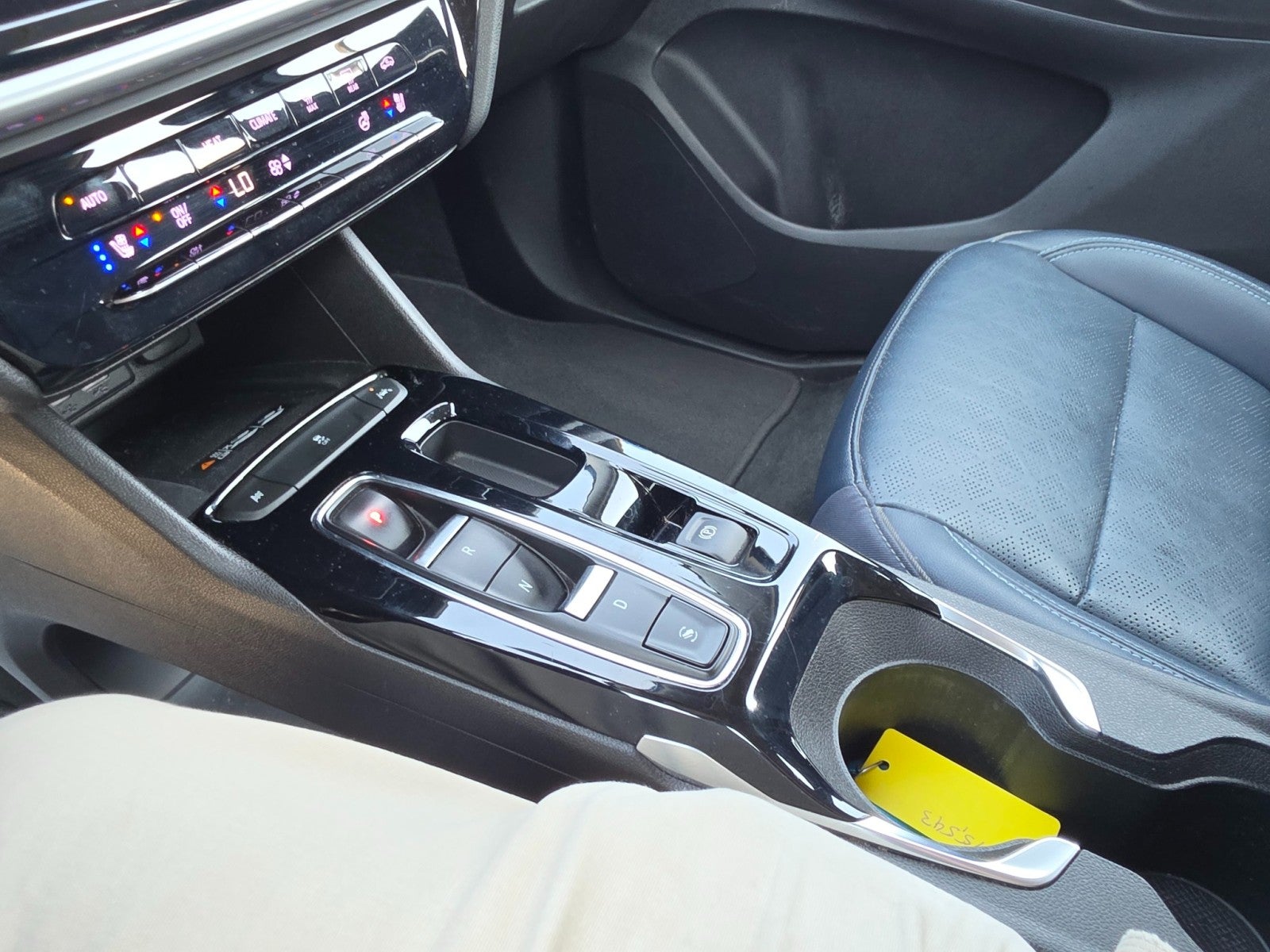 2022 Chevrolet Bolt EUV LT