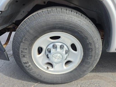 2017 Chevrolet Express Passenger 2500 LS