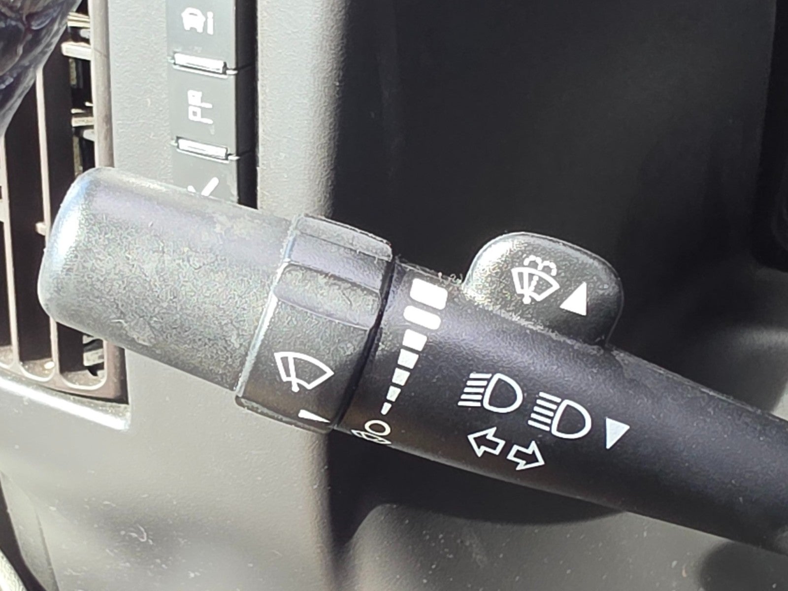 2017 Chevrolet Express Passenger 2500 LS