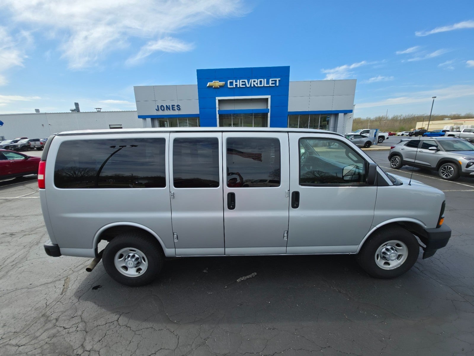 2017 Chevrolet Express Passenger 2500 LS