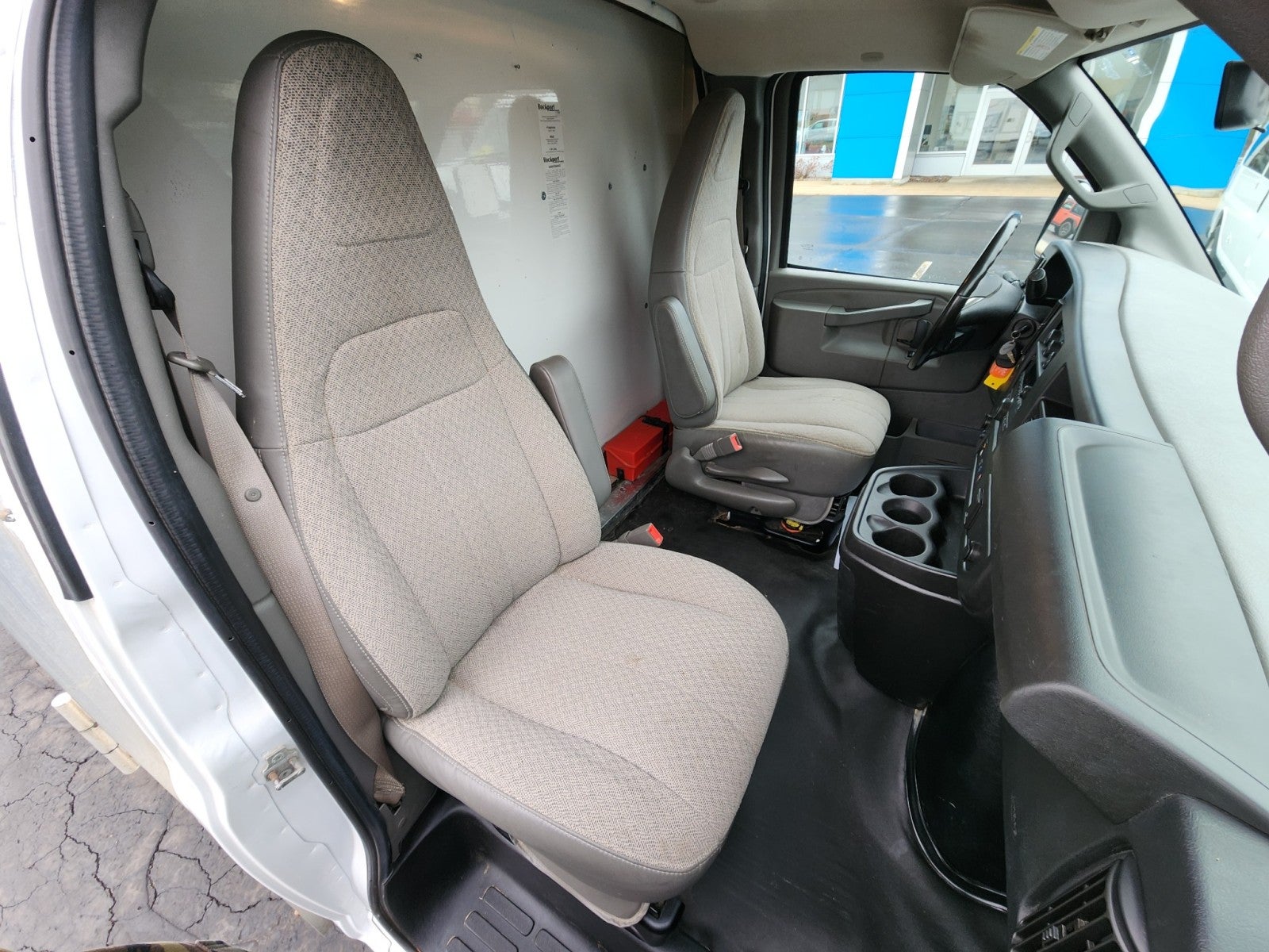 2018 Chevrolet Express Cutaway 3500 Base