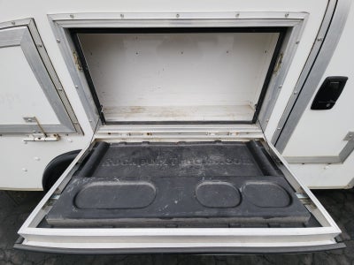 2018 Chevrolet Express Cutaway 3500 Base