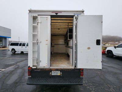 2018 Chevrolet Express Cutaway 3500 Base