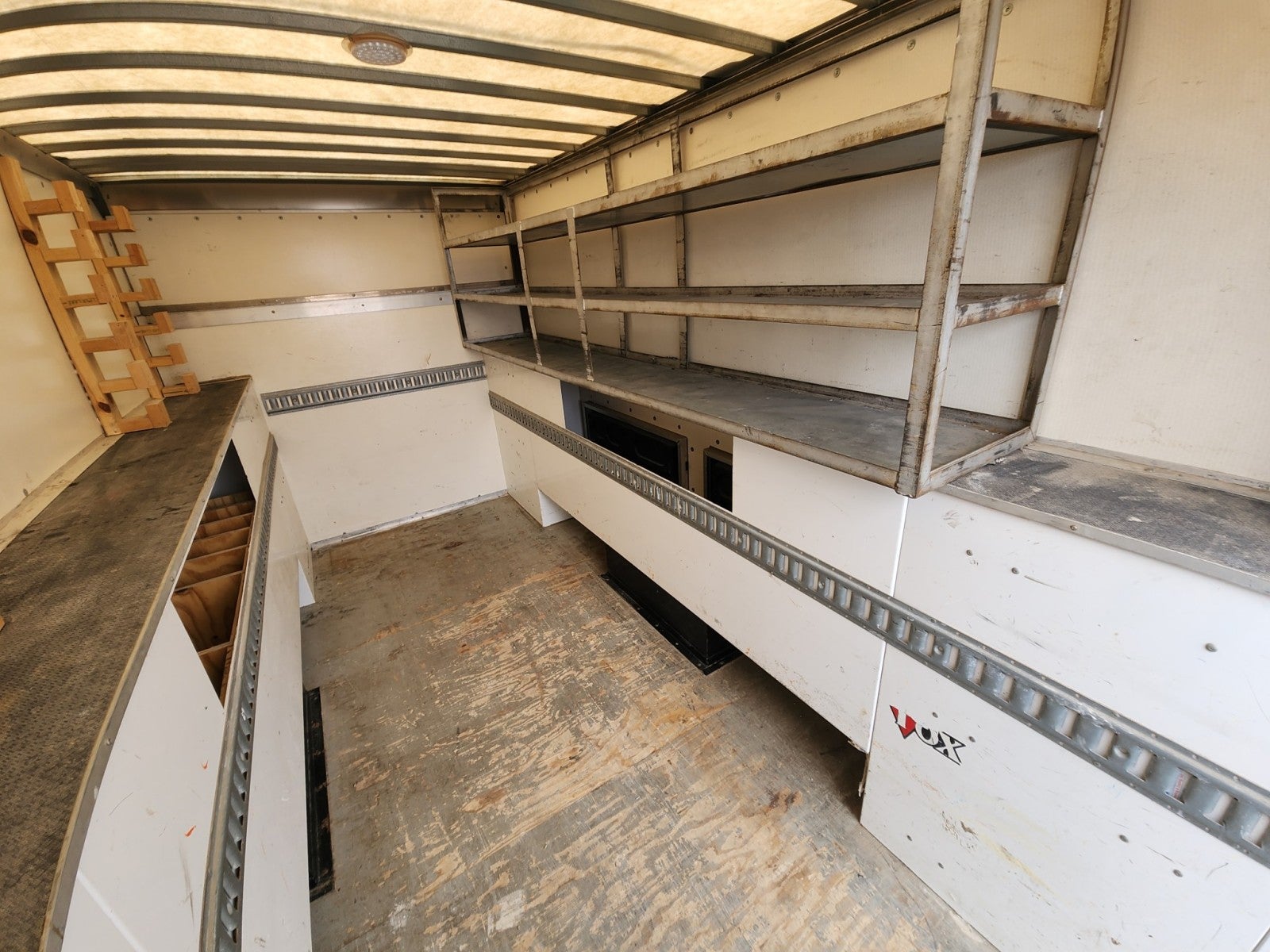 2018 Chevrolet Express Cutaway 3500 Base