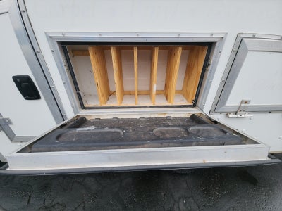 2018 Chevrolet Express Cutaway 3500 Base