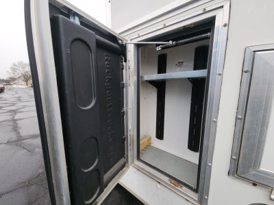 2018 Chevrolet Express Cutaway 3500 Base