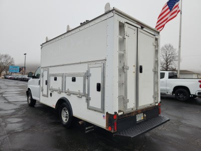 2018 Chevrolet Express Cutaway 3500 Base