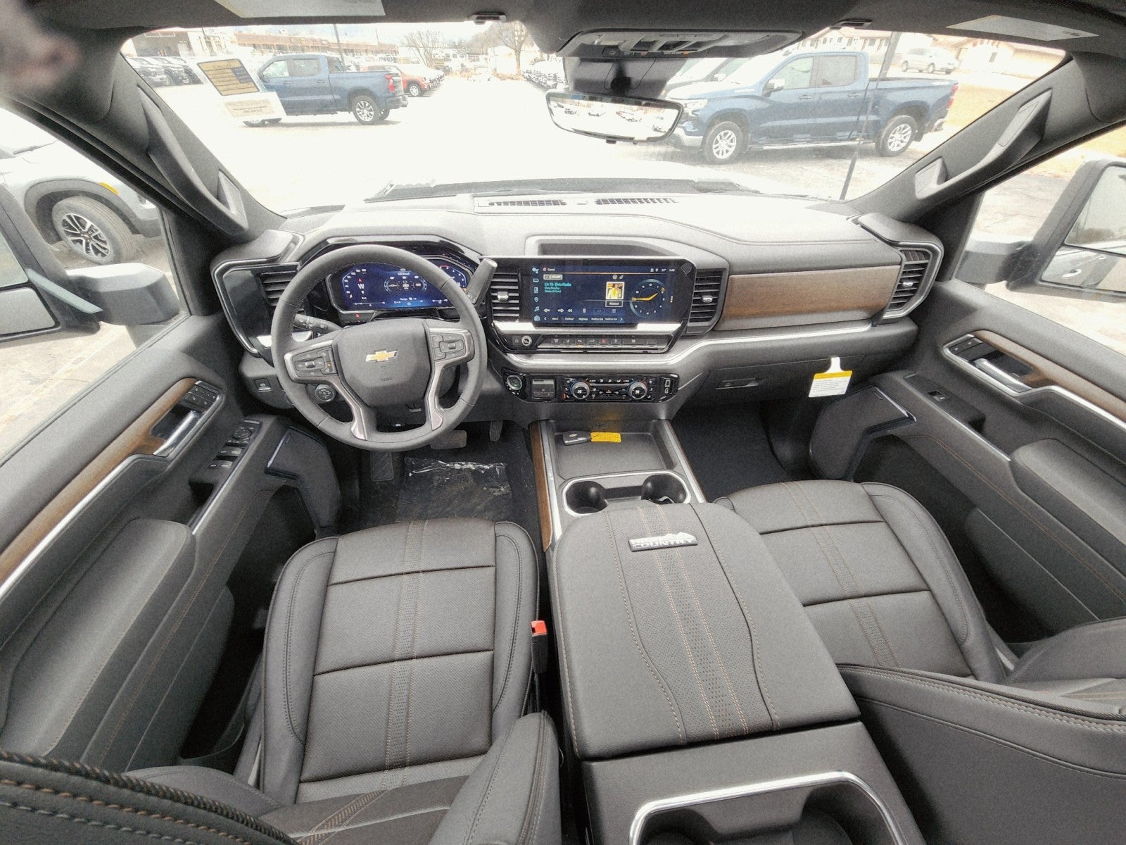 2026 Chevrolet Silverado 3500 HD High Country DRW