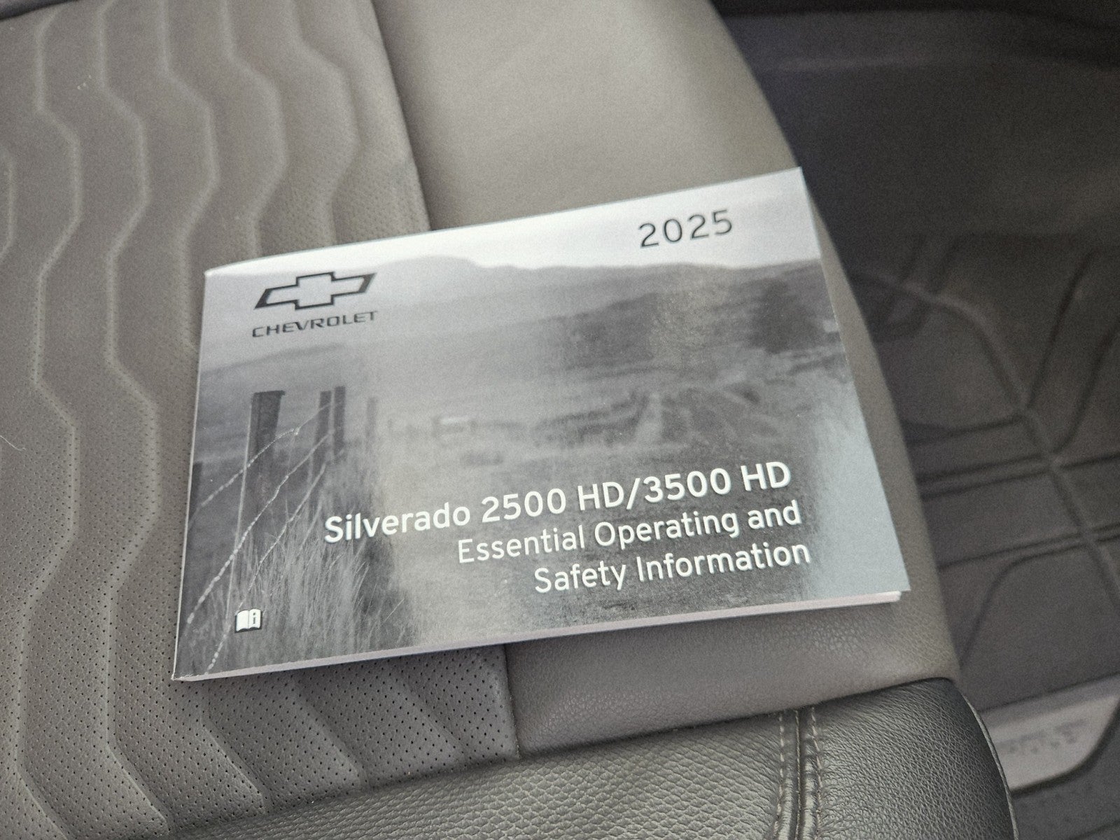 2025 Chevrolet Silverado 2500 HD ZR2