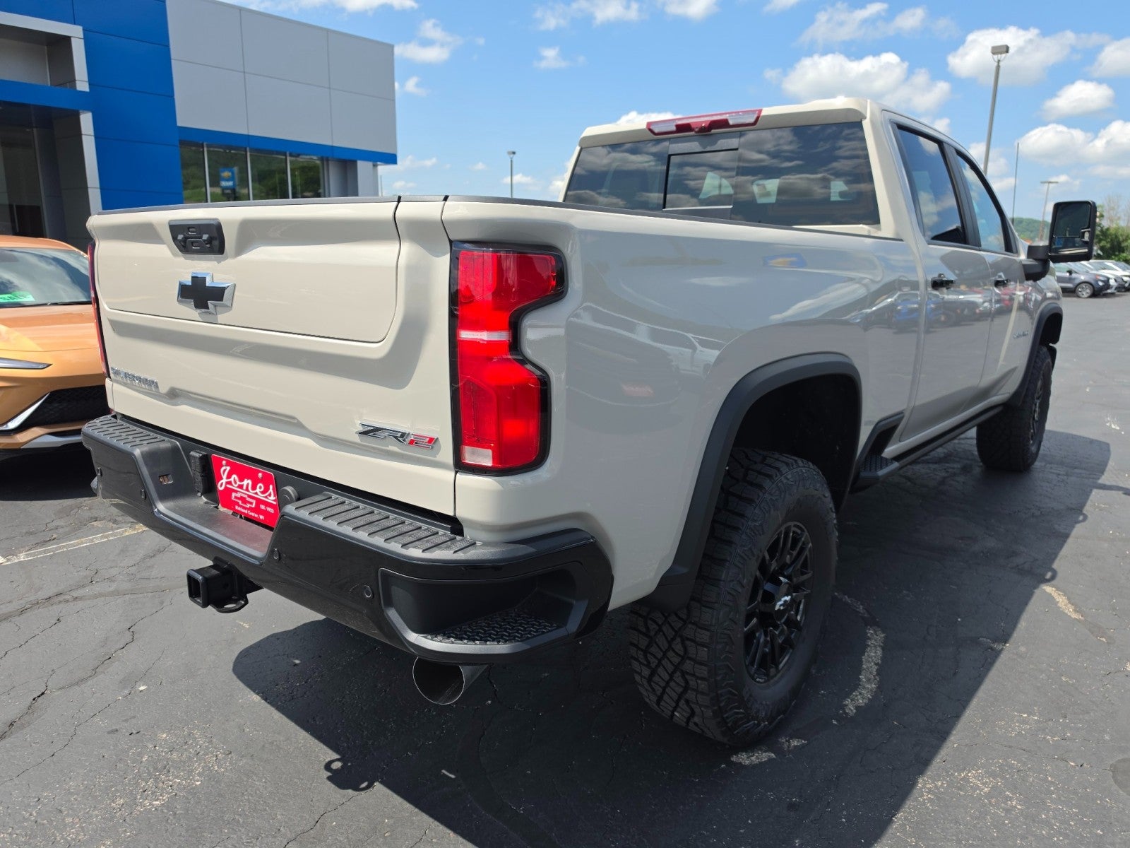 2026 Chevrolet Silverado 2500 HD ZR2