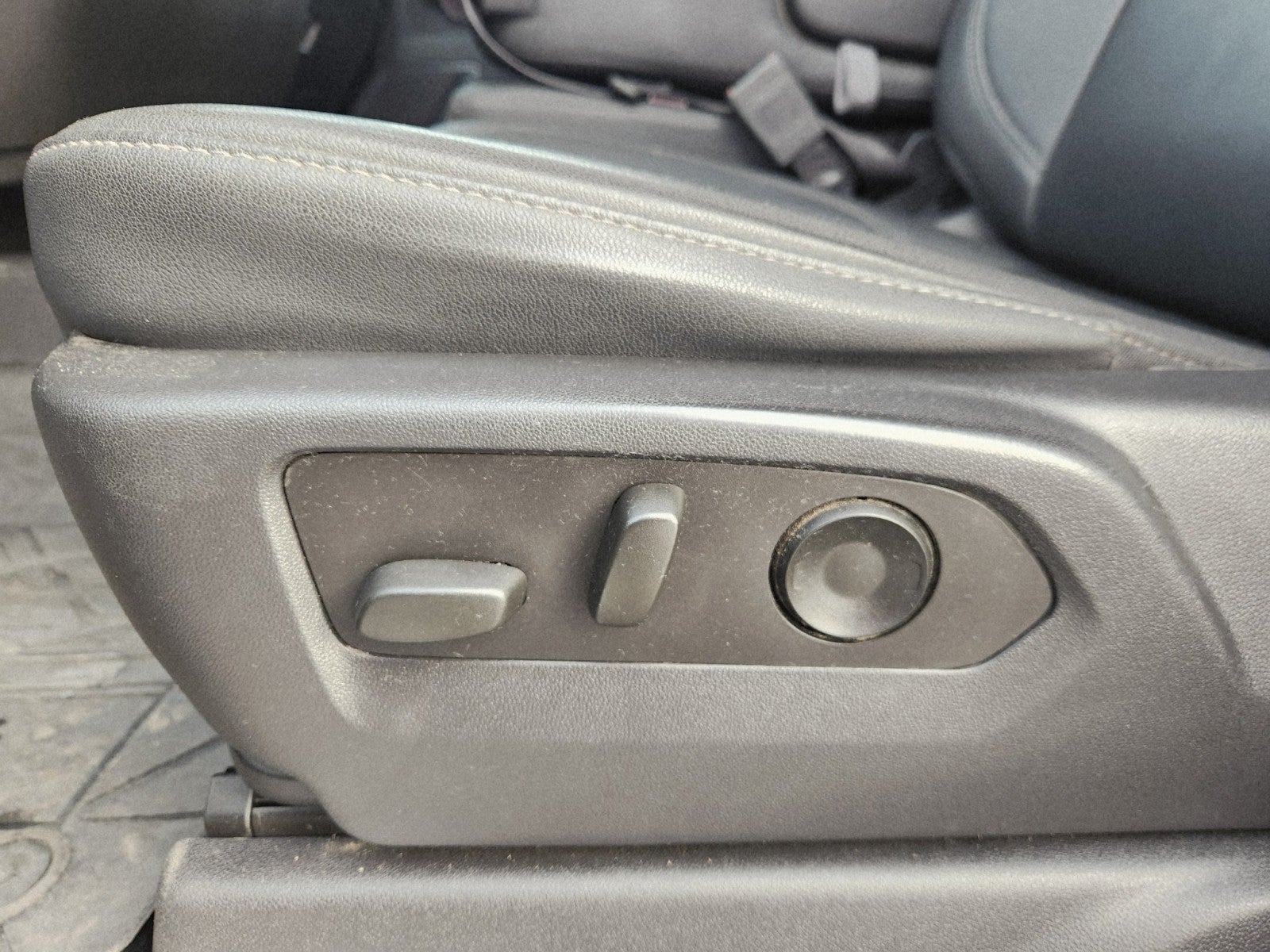 2024 Chevrolet Silverado 3500 HD LT DRW