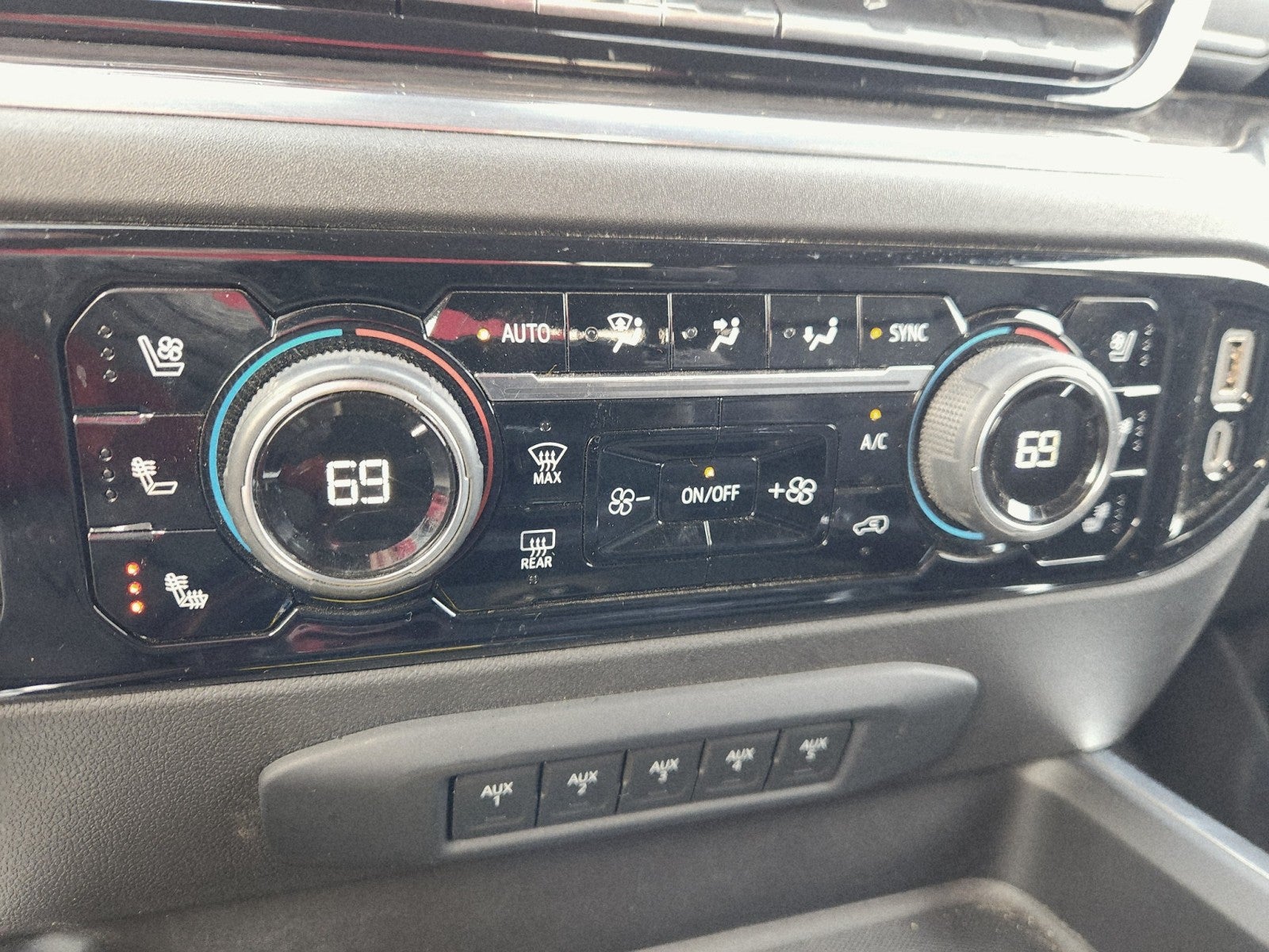 2024 Chevrolet Silverado 3500 HD LTZ