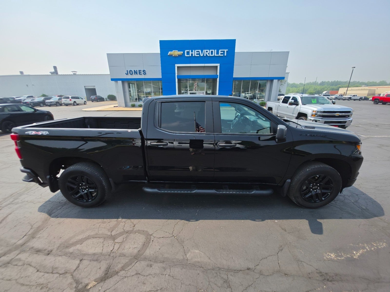 2024 Chevrolet Silverado 1500 Custom