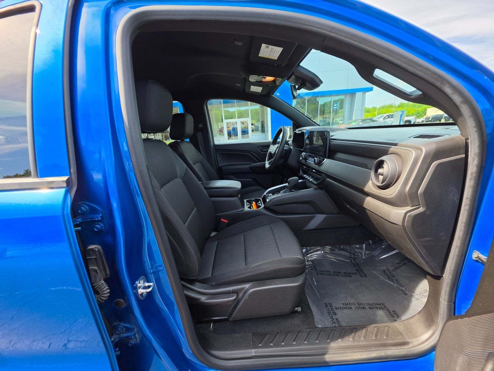 2023 Chevrolet Colorado WT
