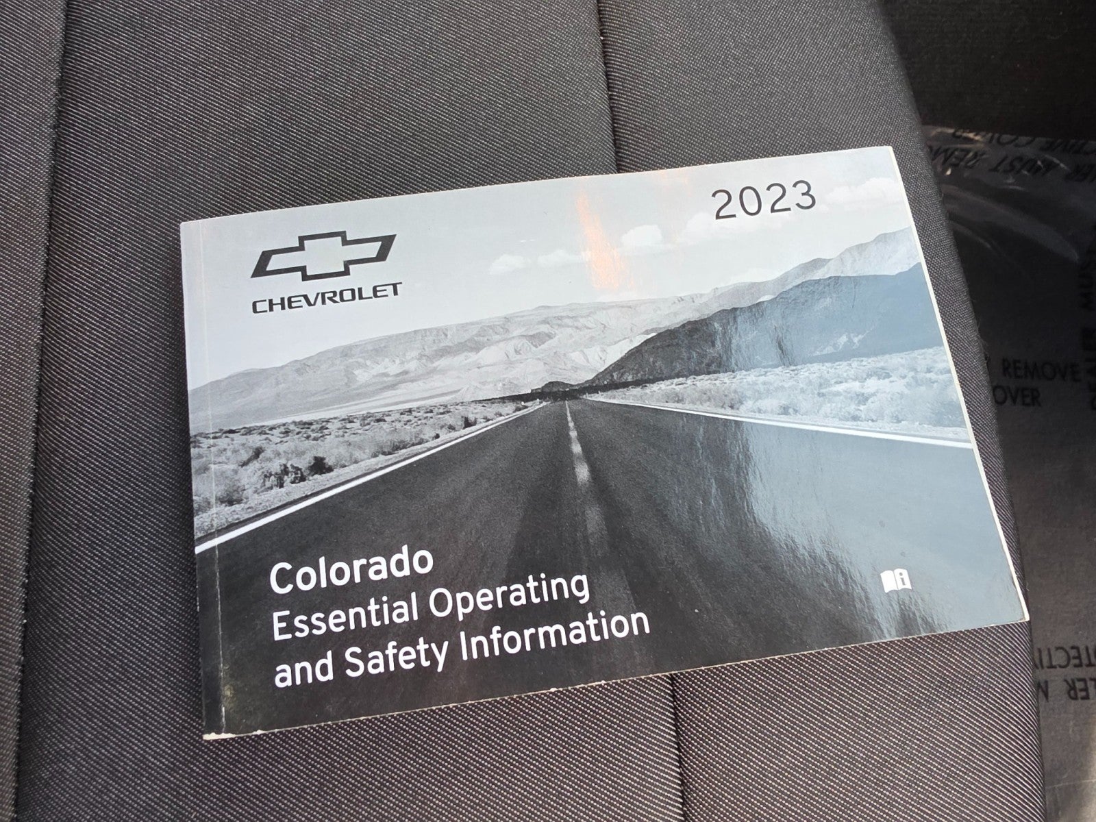 2023 Chevrolet Colorado WT