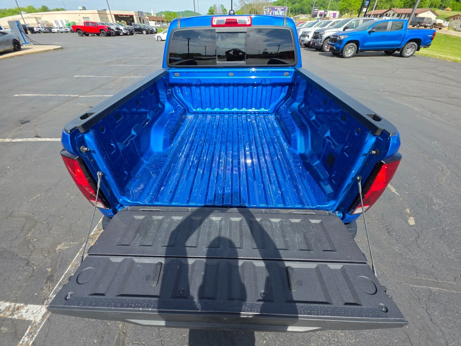 2023 Chevrolet Colorado WT