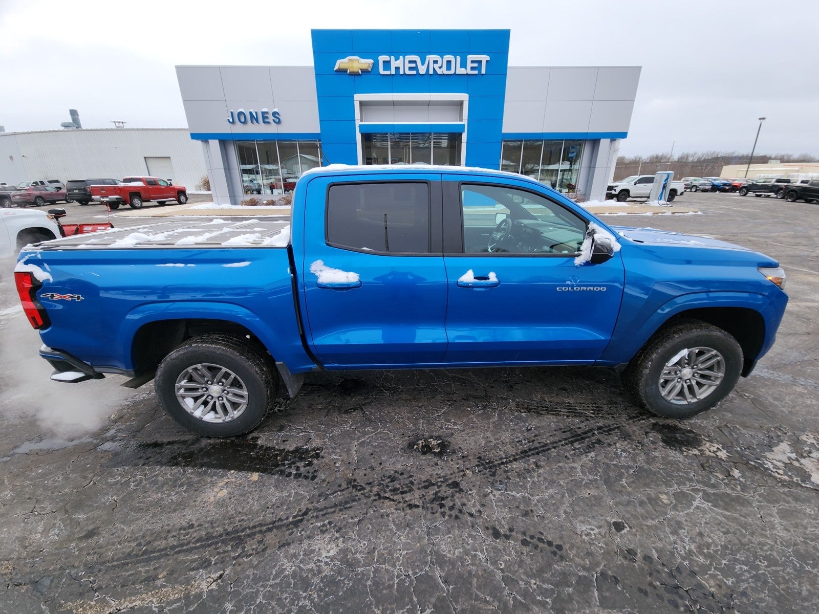 2024 Chevrolet Colorado LT