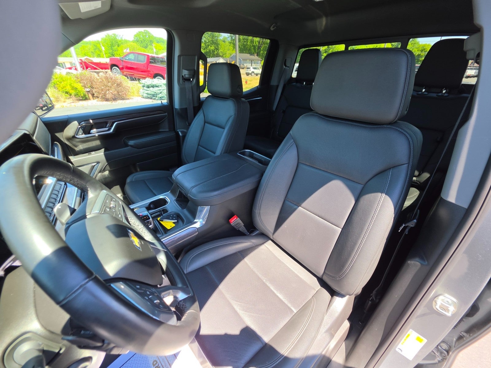 2024 Chevrolet Silverado 1500 LTZ