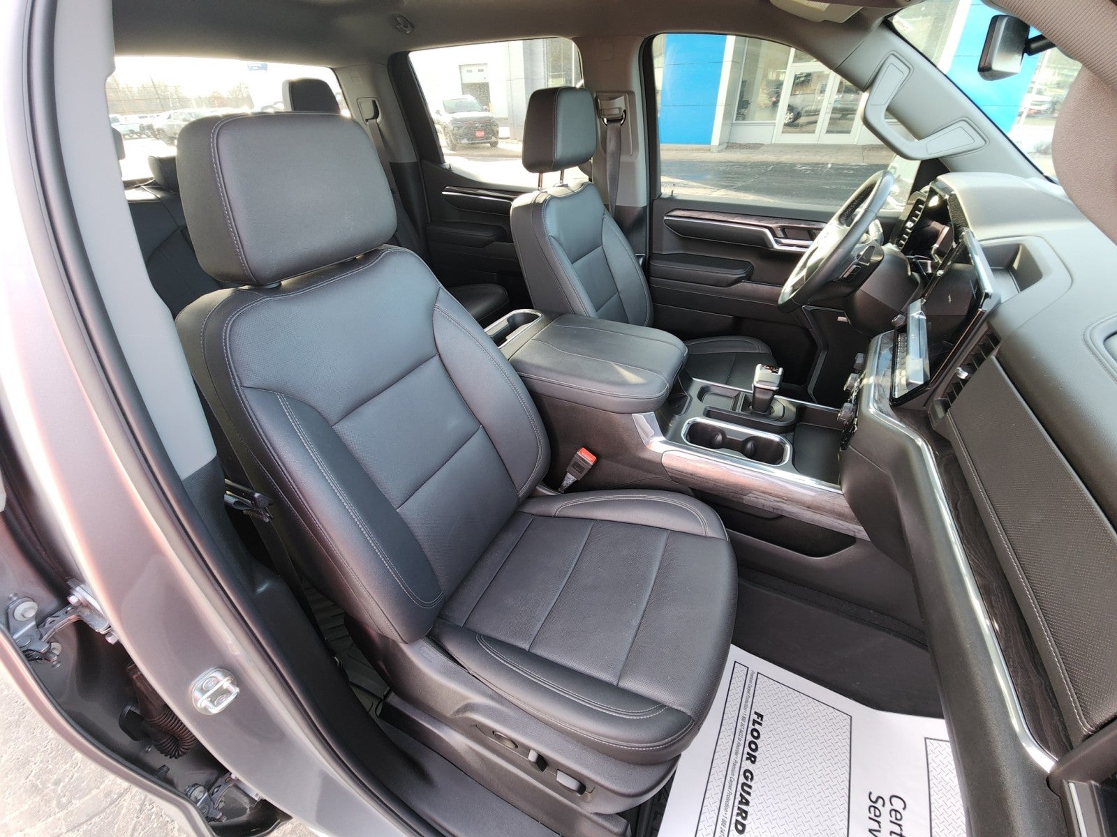 2024 Chevrolet Silverado 1500 LTZ