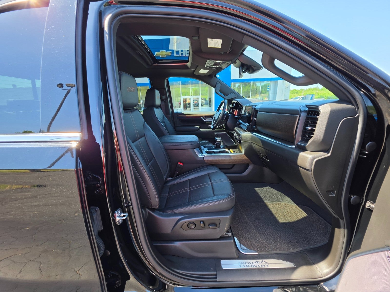 2023 Chevrolet Silverado 1500 High Country