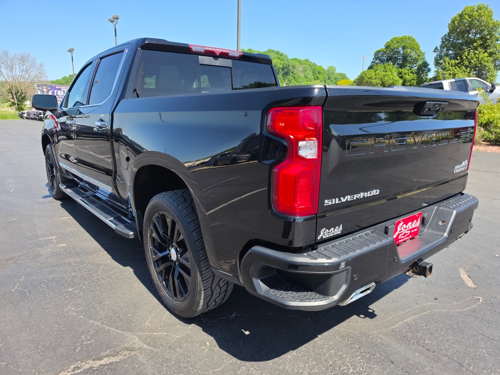 2023 Chevrolet Silverado 1500 High Country