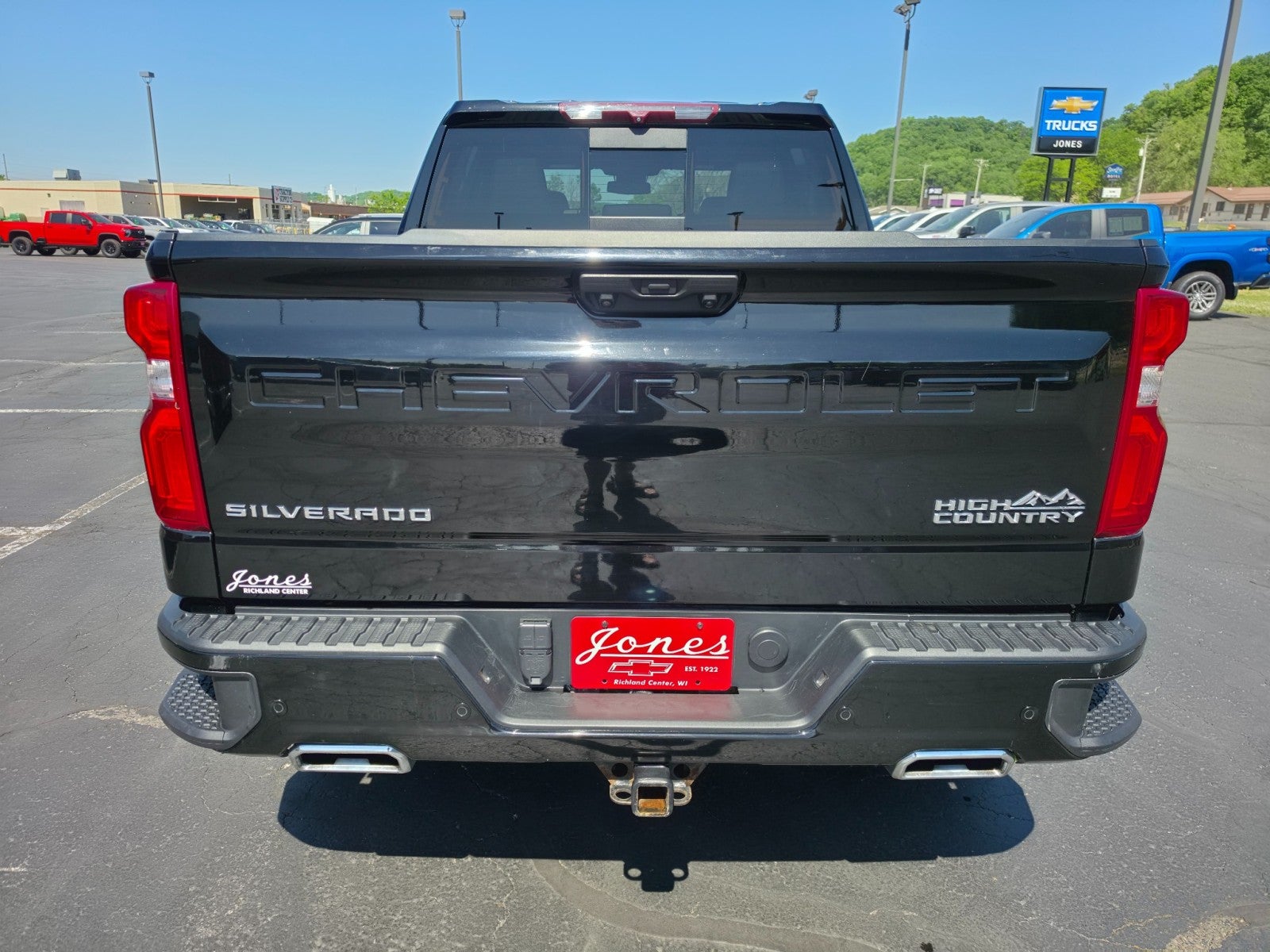 2023 Chevrolet Silverado 1500 High Country