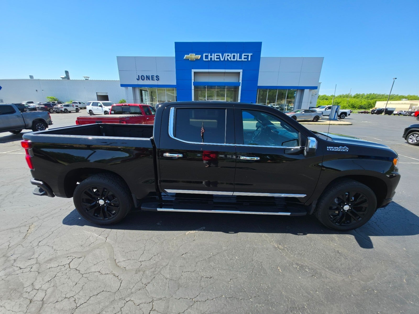 2023 Chevrolet Silverado 1500 High Country