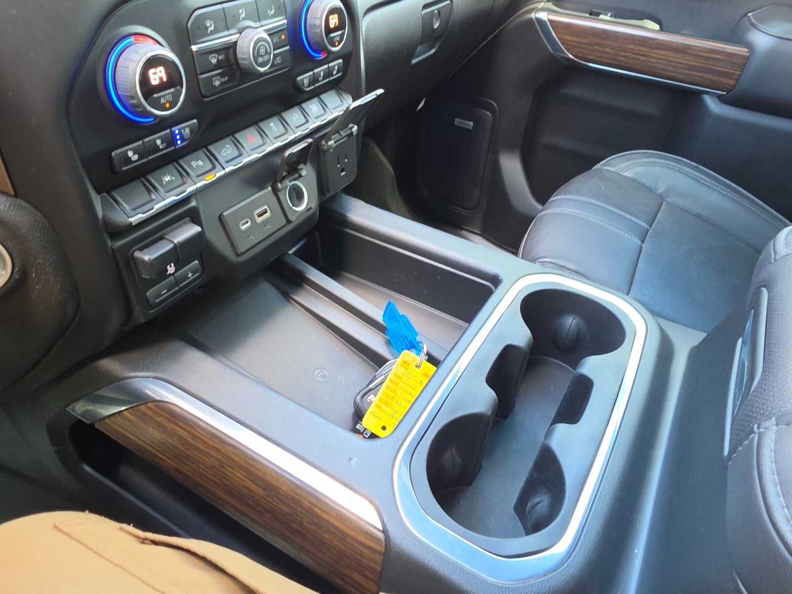2022 Chevrolet Silverado 1500 LTD High Country