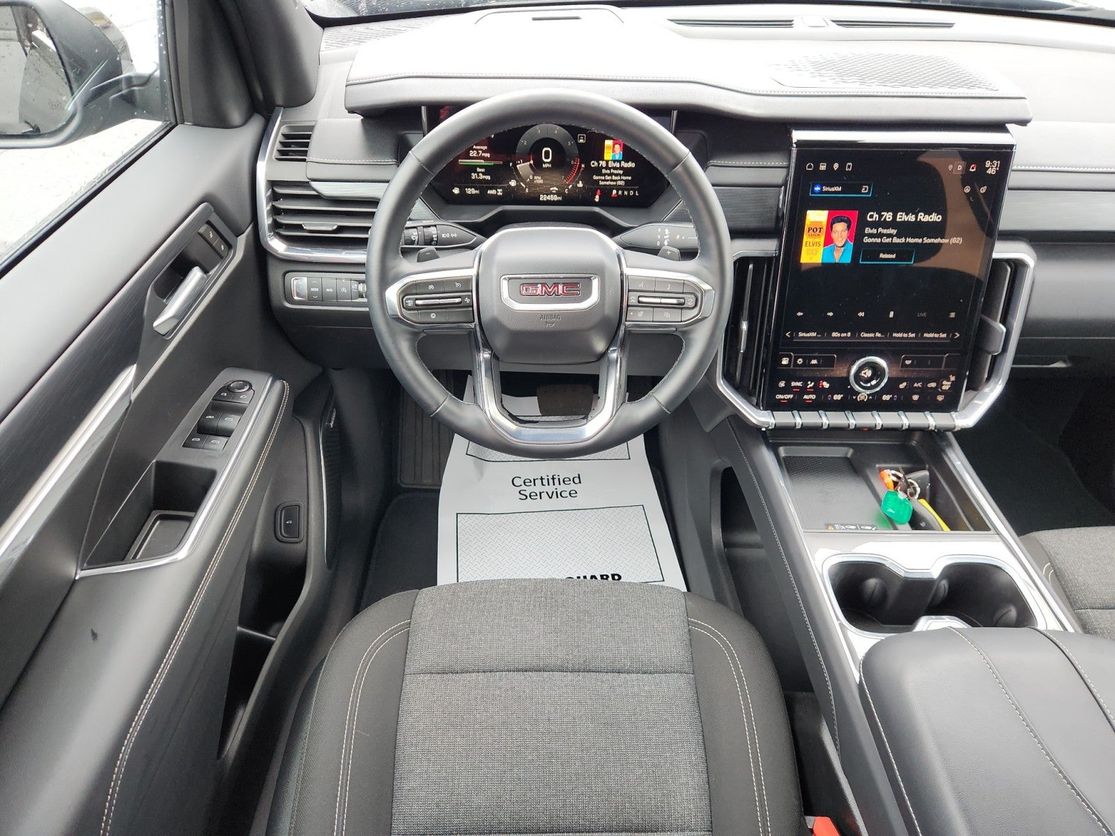 2025 GMC Acadia Elevation