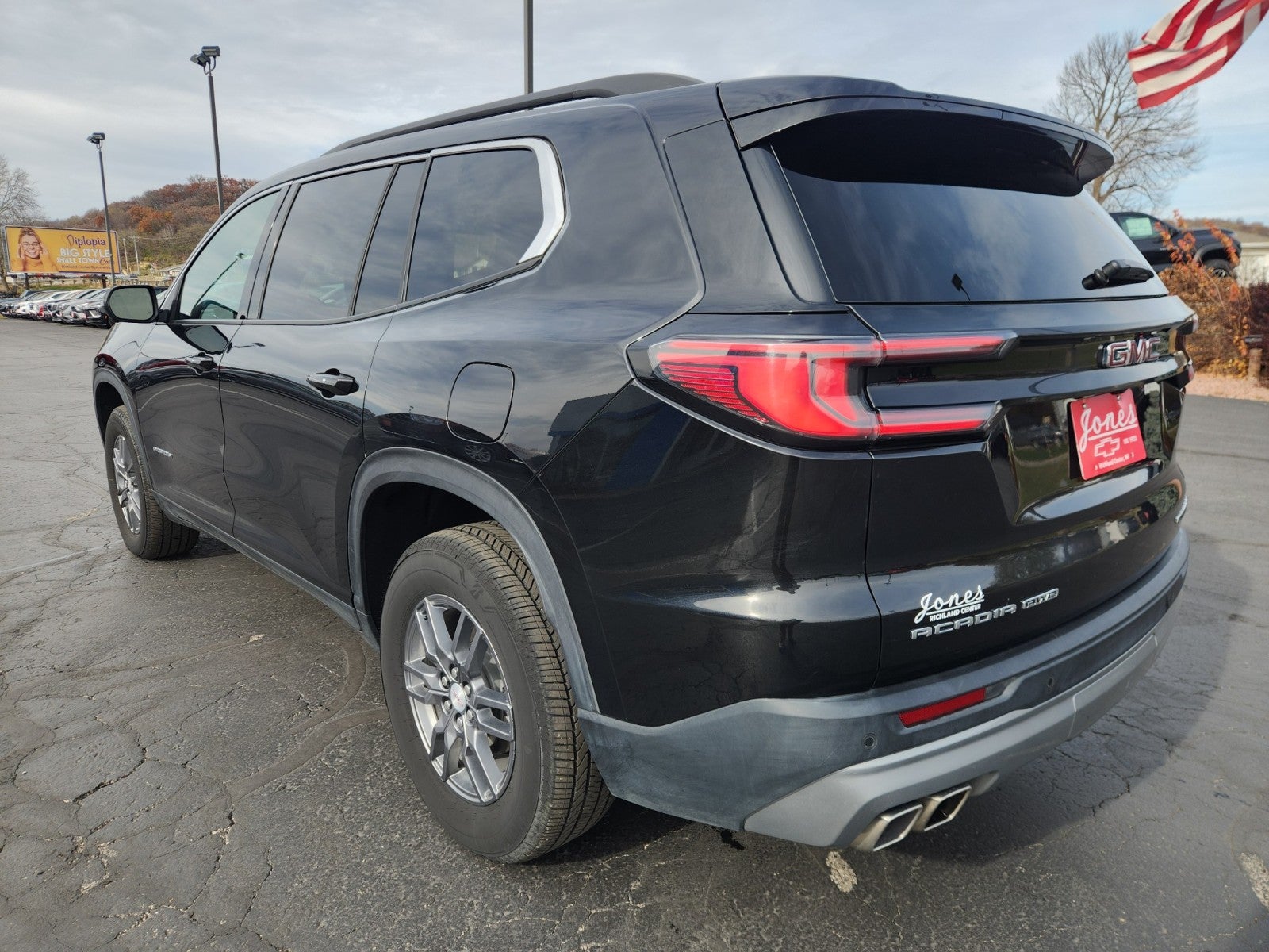 2025 GMC Acadia Elevation