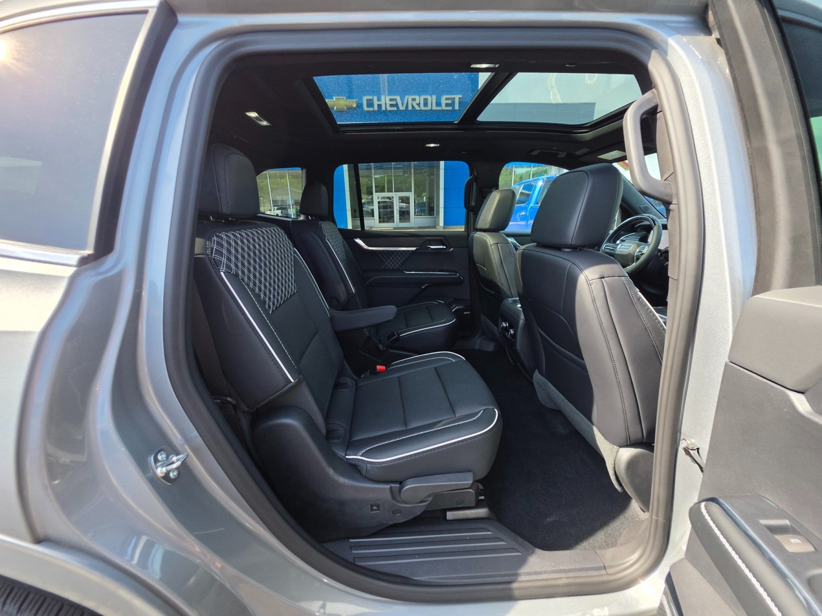 2024 GMC Acadia Denali
