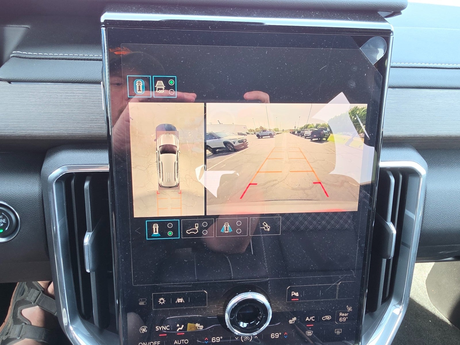 2024 GMC Acadia Denali