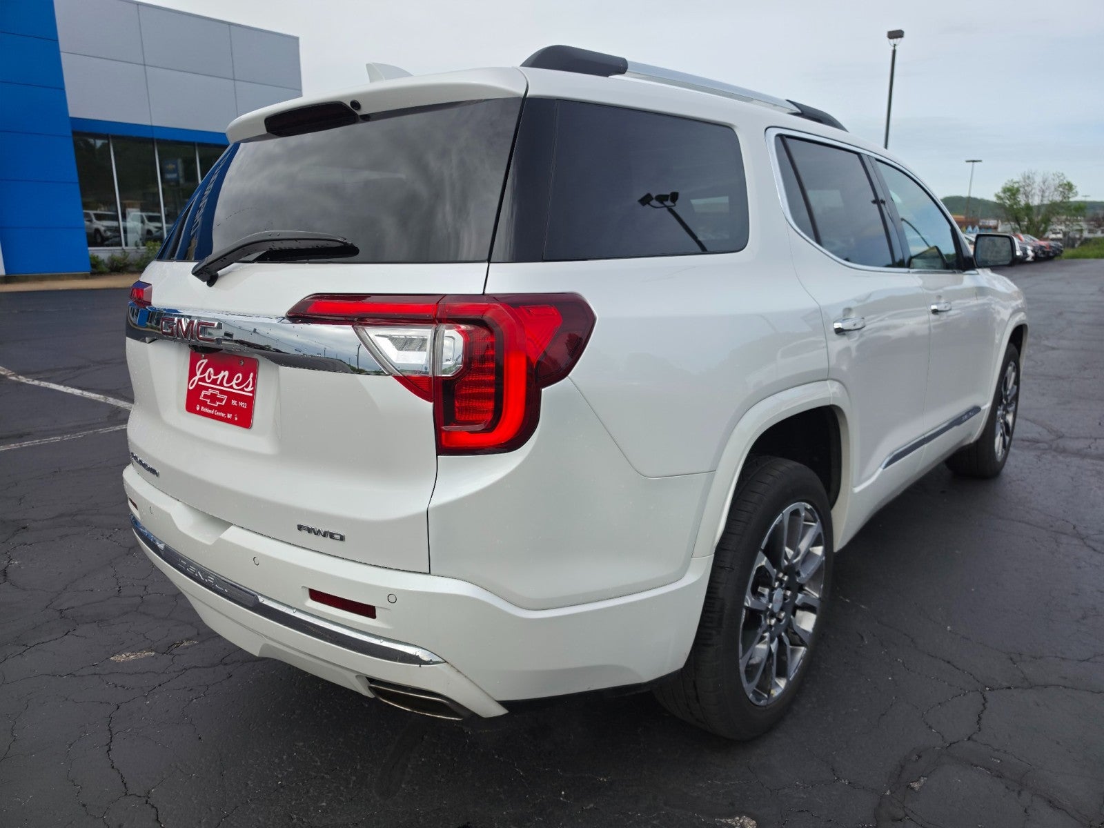 2020 GMC Acadia Denali