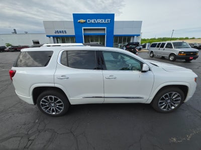 2020 GMC Acadia Denali