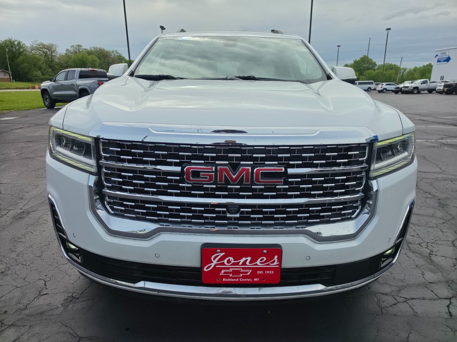 2020 GMC Acadia Denali