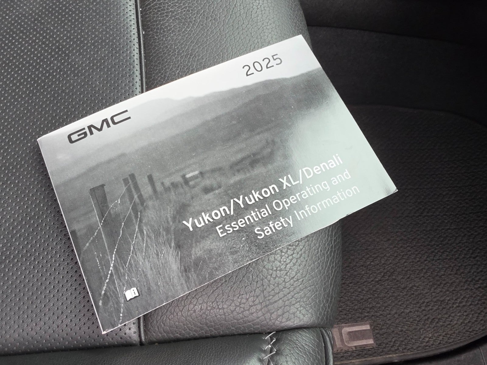 2025 GMC Yukon Denali